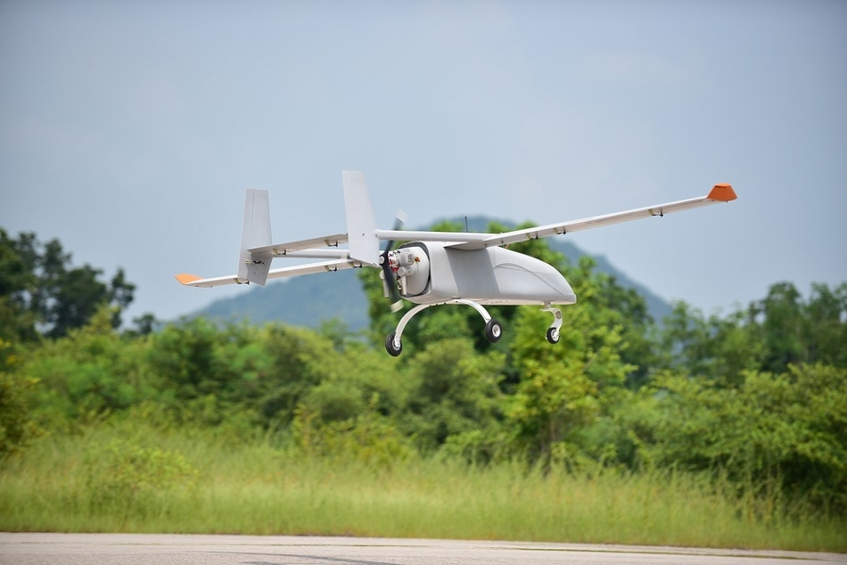Mid- to large-sized drones have the required payload capacity to carry industrial cameras.