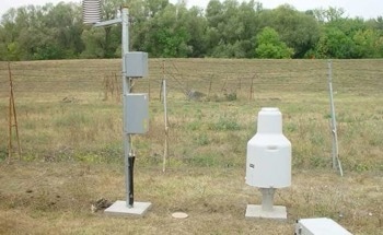 Meet the 141 Meteorological Stations Dotted Around the Carpathian Mountains in Hungary