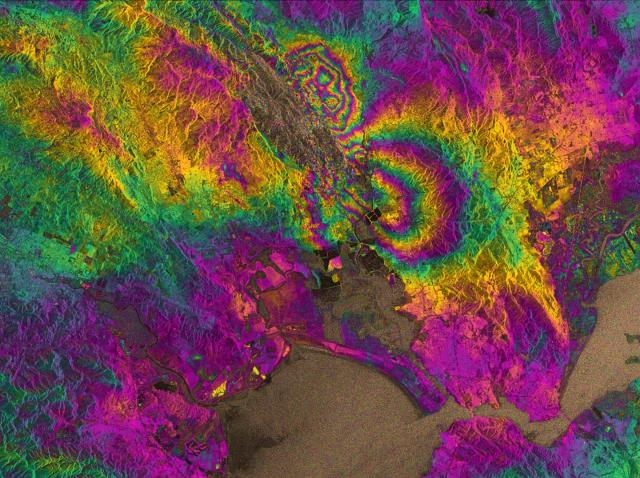 GPS and Satellite Data Can Be Used in Real-Time to Characterize Earthquake Fault Lines