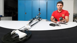 Optical Sensor-Accelerometer-Gyroscope System Provides Nearly-Unlimited Tracking Speed to Computer Mouse