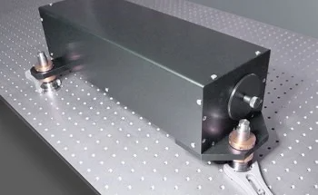 High Magnification Beam Expander for Small Aperture Applications